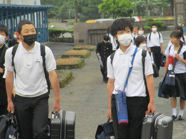 安い 中学 修学 旅行 キャリー バッグ